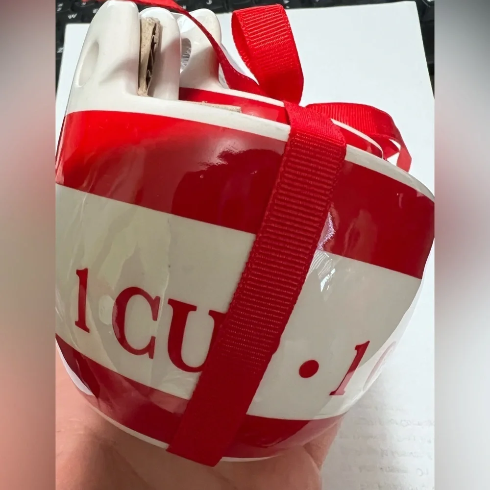 Pier 1 Red & White Measuring Cups